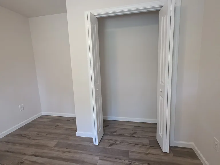 325 Brenda Dr #A — Photo 10