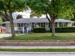 308 Elmberta St, Mauston, WI 53948