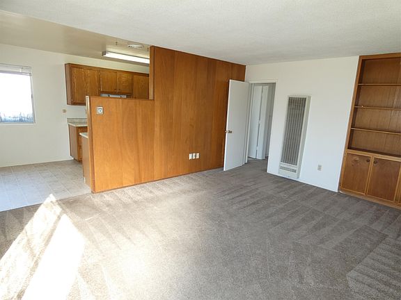 5th image of 2003 Emerald St APT 4