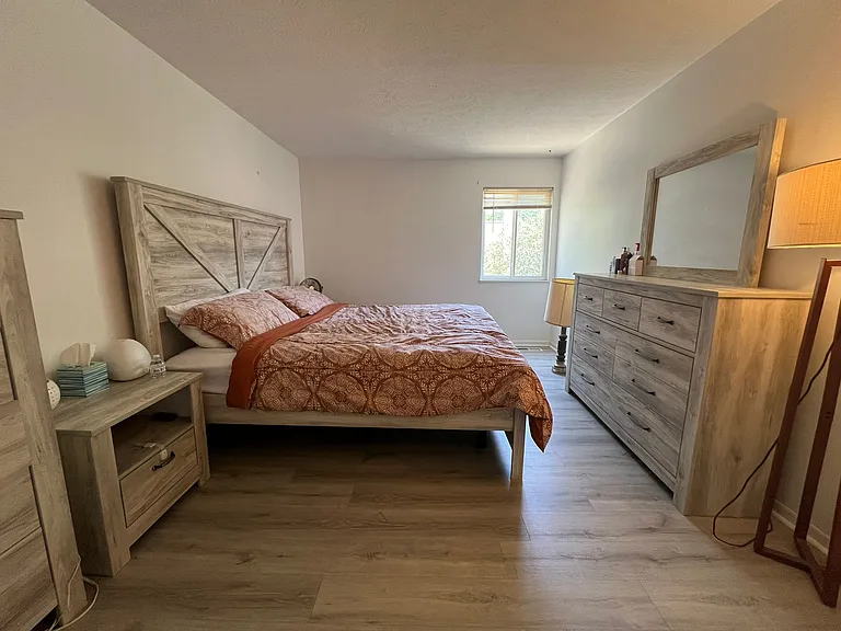 5258 Captains Ct — Photo 9