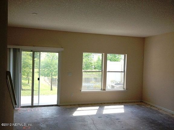 3rd image of 1640 Biscayne Bay Cir