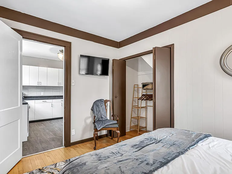 817 Bell Ave #UPSTAIRS — Photo 14