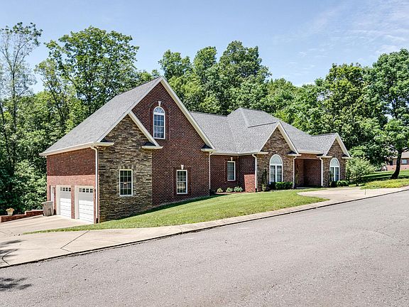 2nd image of 162 Morgan Ct