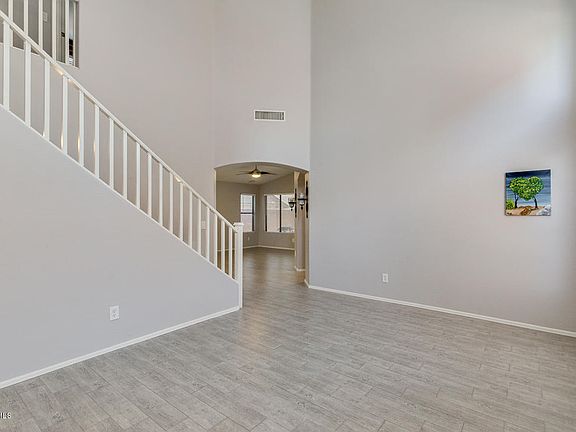4th image of 15567 W Mohave St