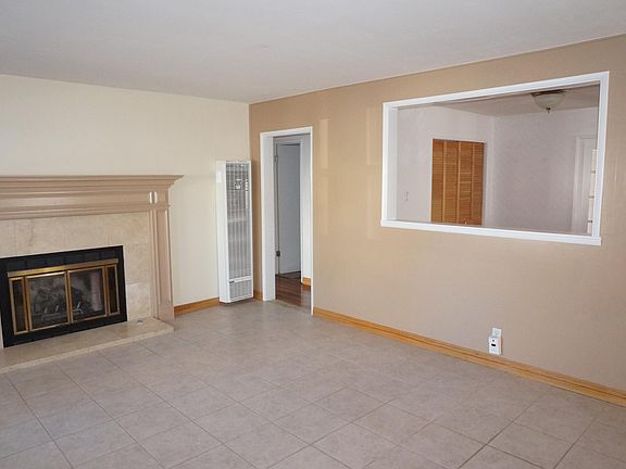 5th image of 1433A N Moreno St