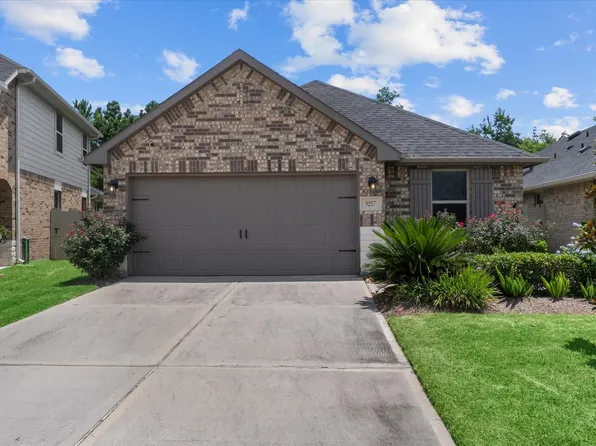 9257 Inland Leather Ln, Conroe, TX 77385