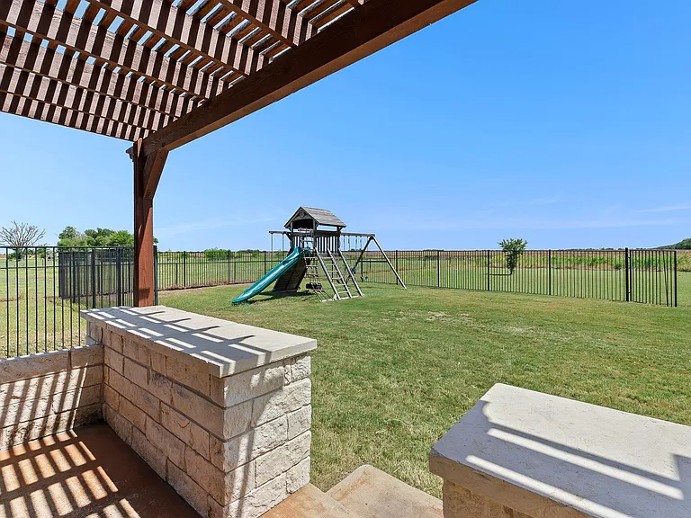 200 County Road 453 Rd — Photo 35