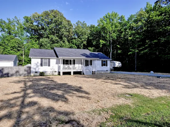 6139 Lamberth Ln, Gloucester, VA 23061