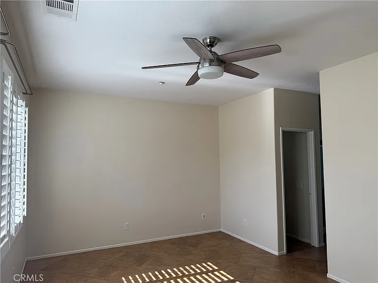 11018 Veach St — Photo 16