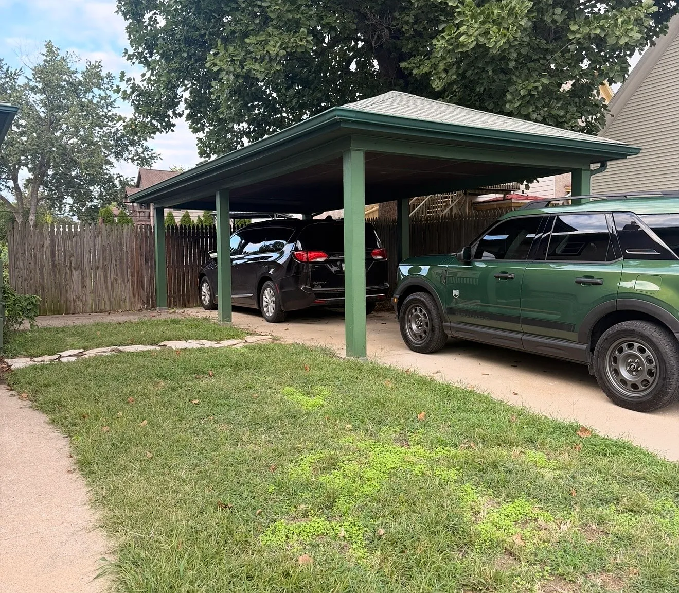 2 bed, 1227 sqft, $1,400 — Photo 2