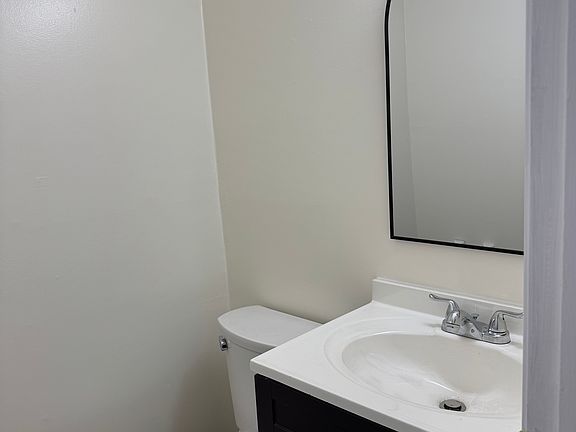 1/2 bath