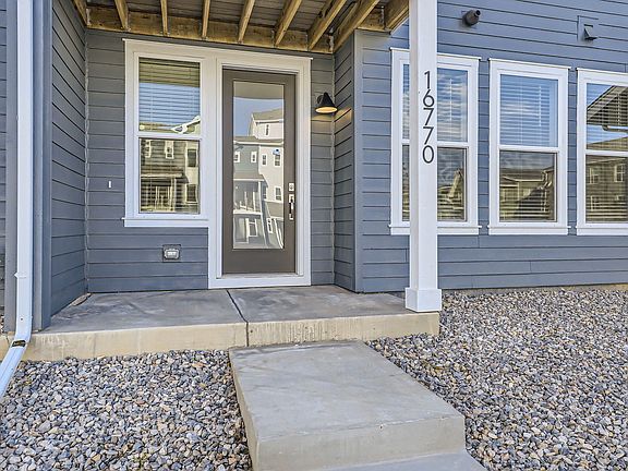 3rd image of 16770 Tejon Pl
