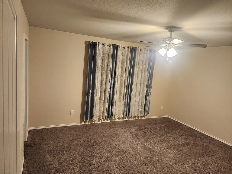 7700 Schooner Dr — Photo 6