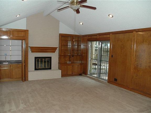 2nd image of 10759 Villa Lea Ln