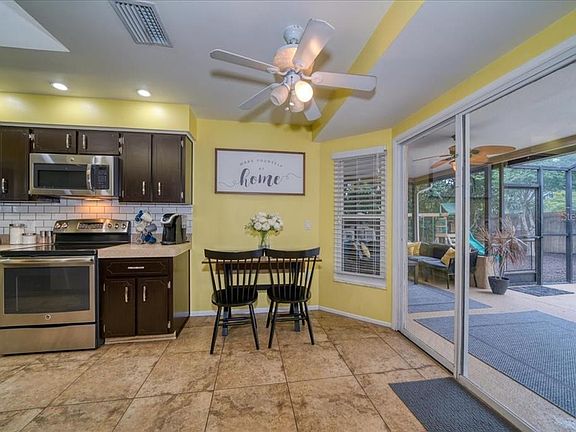 4th image of 4885 Parson Brown Ln