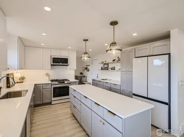 307 Westview Ct, Longmont, CO 80504