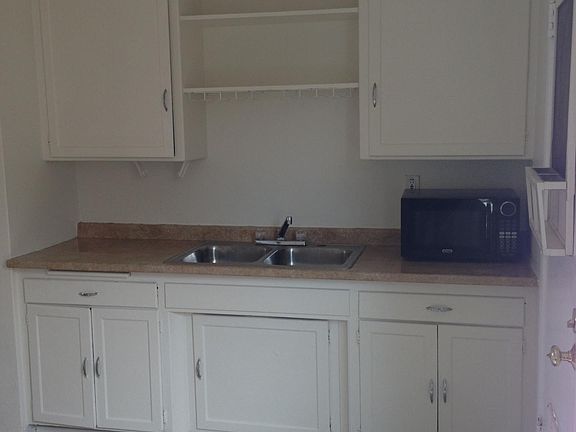 2nd image of 6106 Nancy Dr