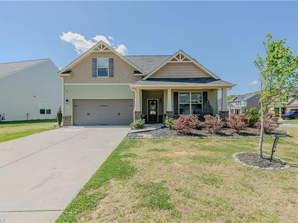 2575 Lacy Holt Rd, Graham, NC 27253
