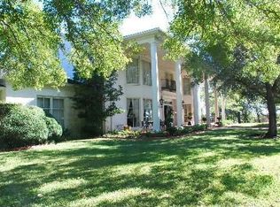 2400 County Road 4722, Troup, TX 75789