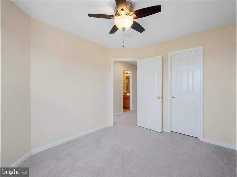 303 Pendleton Ln — Photo 19