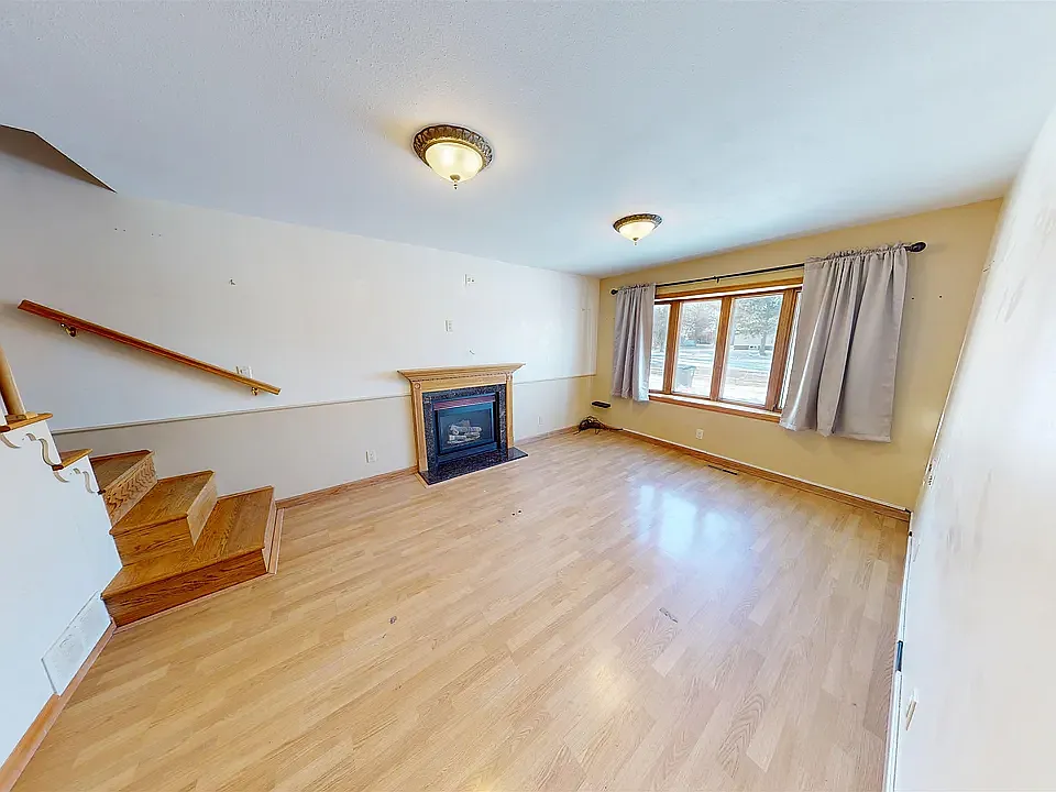 4 bed, 1658 sqft, $1,700 — Photo 3