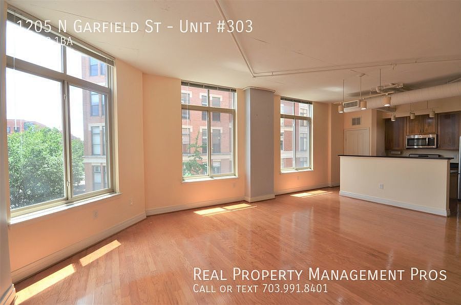 1st image of 1205 N Garfield St APT 303