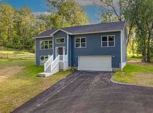 159 Wagon Trail Rd, Harpers Ferry, WV 25425