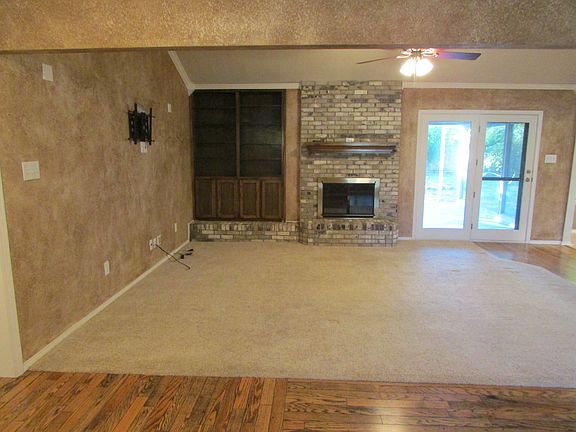 5th image of 7332 Wexford Ct
