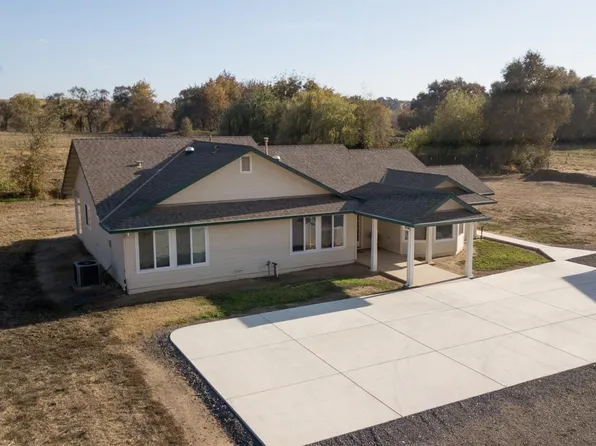10859 Stone Rd, Oakdale, CA 95361
