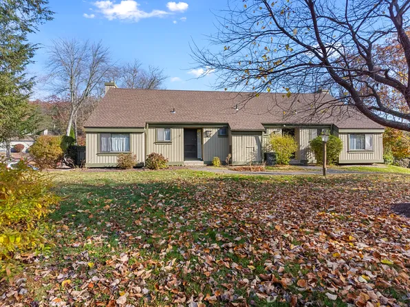 814 Heritage Village #A, Southbury, CT 06488