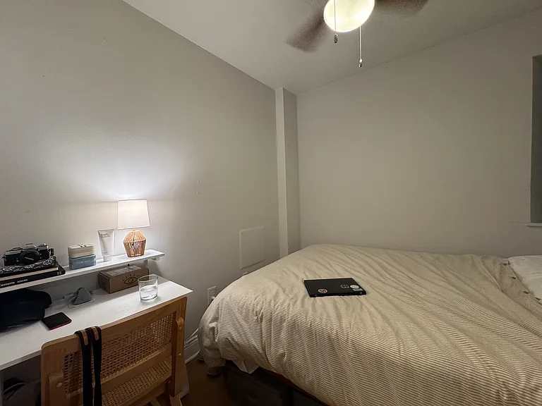 99 Perry St #3E — Photo 3