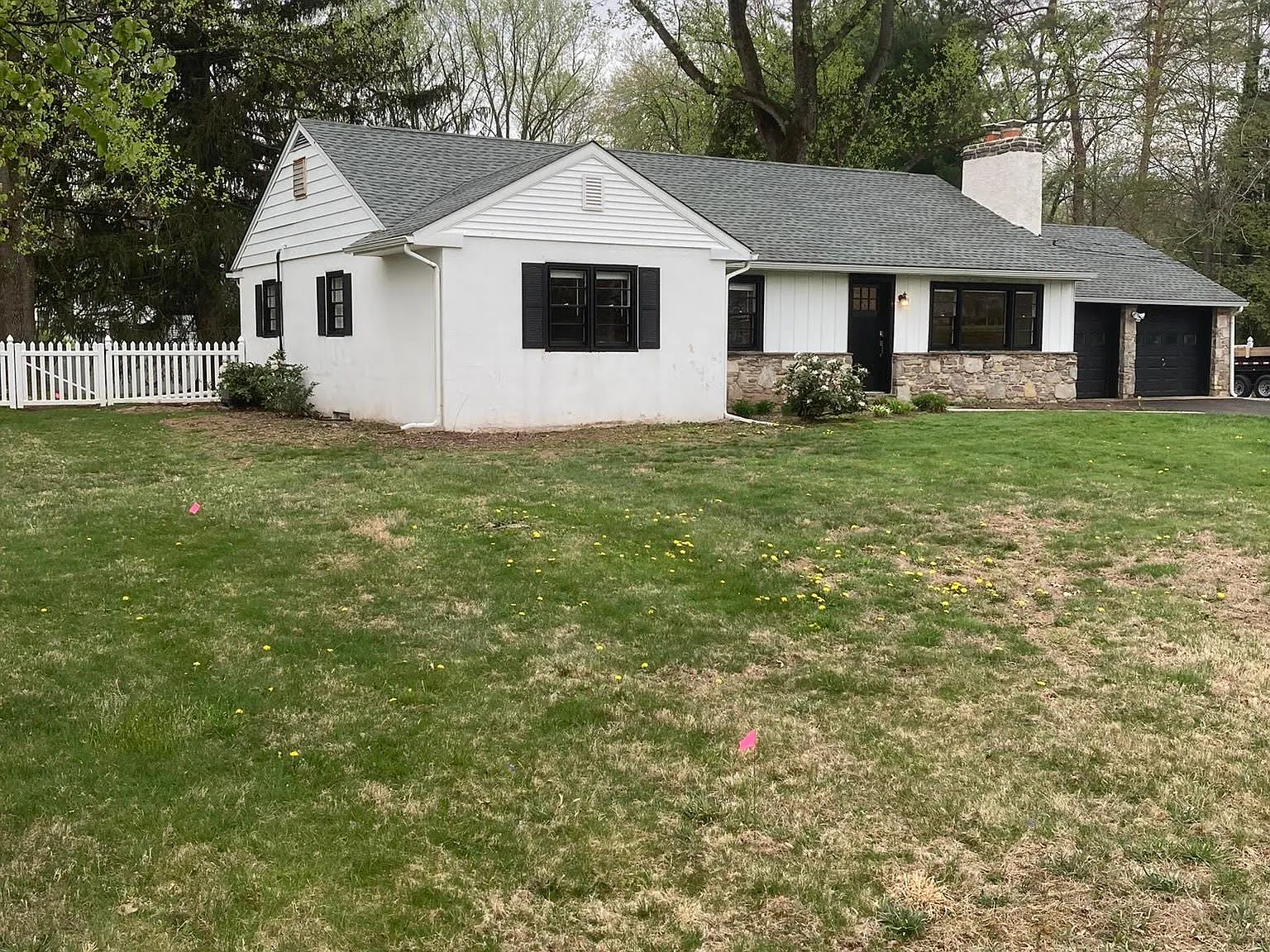 3 bed, 1392 sqft, $3,200 — Photo 3