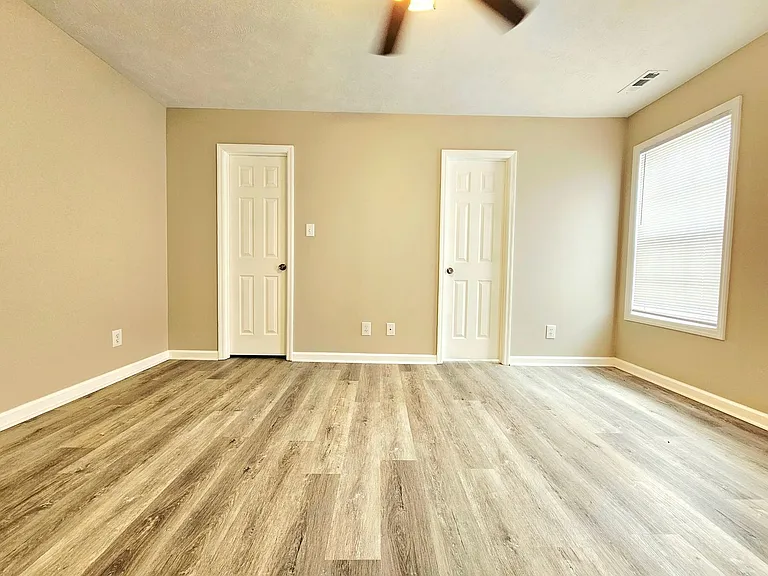 7796 Buttonwood Ave — Photo 11