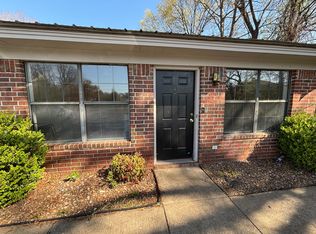 112 W 15th St, Russellville, AR 72801