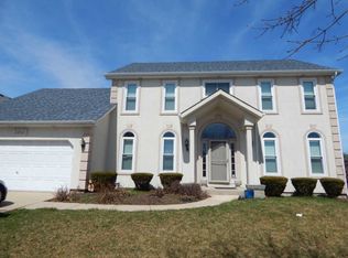 2650 Mapleside Ln, Aurora, IL 60502