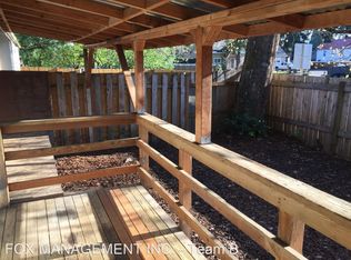 2096 SE Pinelane St #4441237, Portland, OR 97267