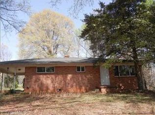 4965 High Point Rd, Kernersville, NC 27284