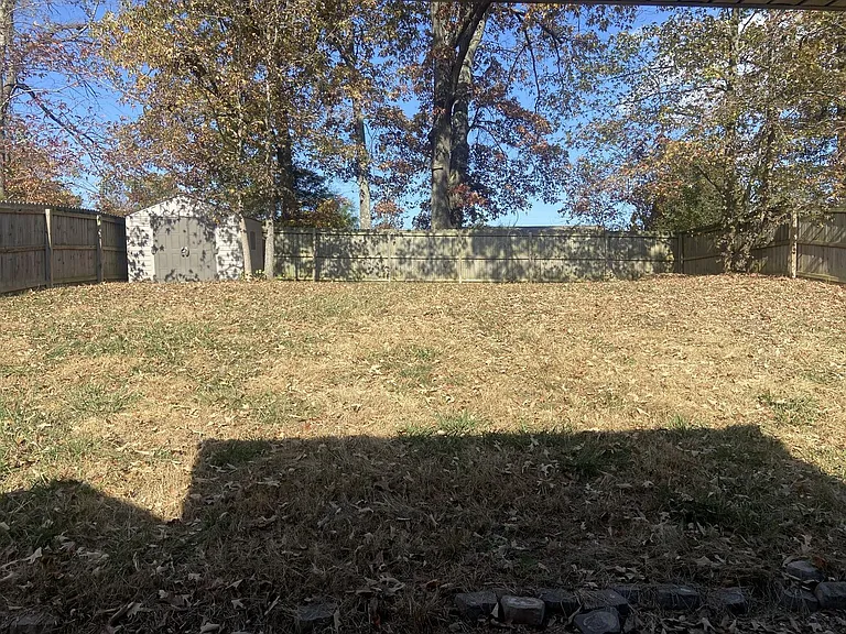737 Inver Ln — Photo 21