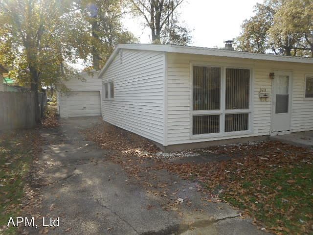 2nd image of 2624 Trentman Ave