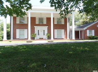 400 Country Club Ln, Harrisburg, IL 62946