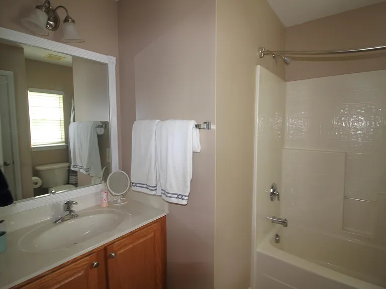 317 Kinellan Ln — Photo 19