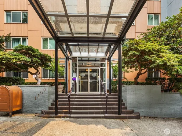 1400 Hubbell Place #1203, Seattle, WA 98101