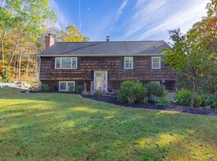 122 Strongtown Rd, Southbury, CT 06488