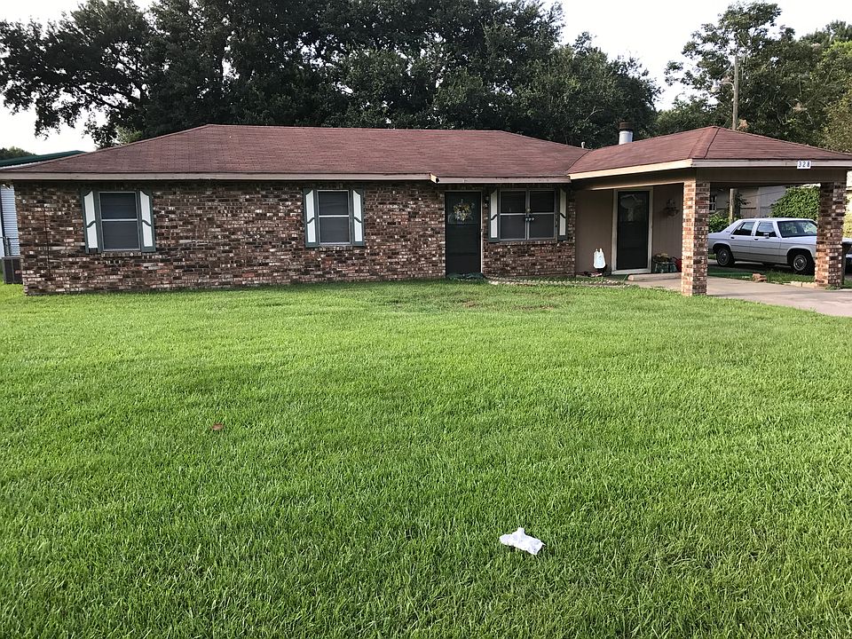 1st image of 328 Stephanie St