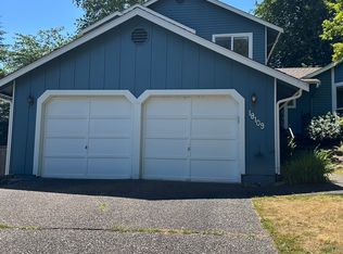 18109 NE 100th Ct, Redmond, WA 98052