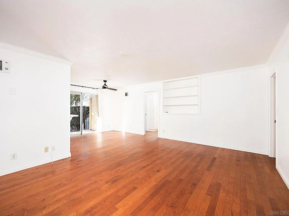 3rd image of 4800 Williamsburg Ln Unit 138
