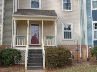 300-B Locust St SE, Vienna, VA 22180
