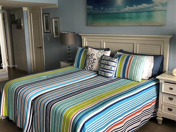 5th image of 6039 Collins Ave APT 1519