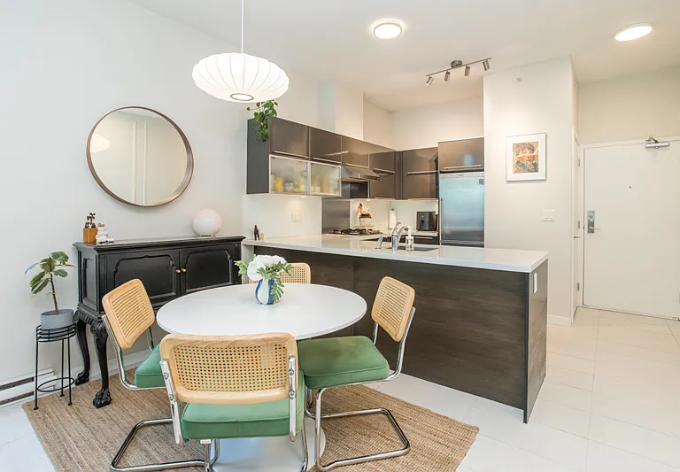 1252 Hornby St #401 — Photo 5