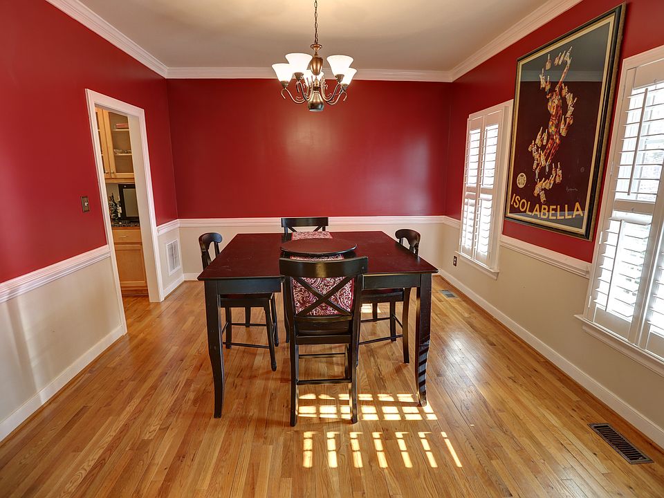 1st image of 3388 Medway Ln